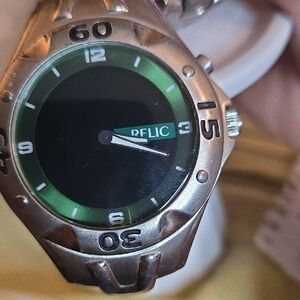 Relic Men's Silver Case Watch with Green Dial Ring